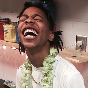 Meet your Posher, Ronald